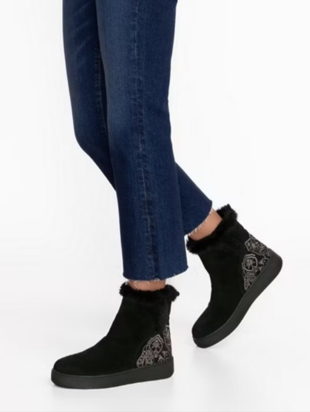 Johnny Was Gradi Embroidered Slip On Bootie